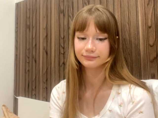 ClotildeBayley's BongaCams show and profile