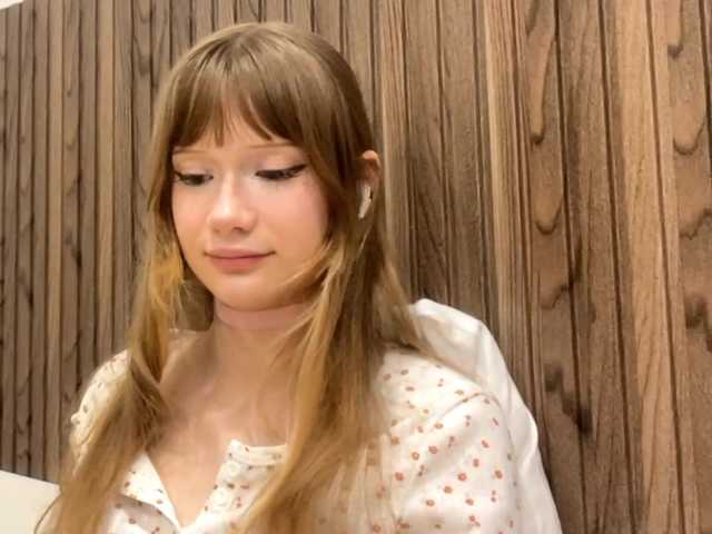 ClotildeBayley's BongaCams show and profile