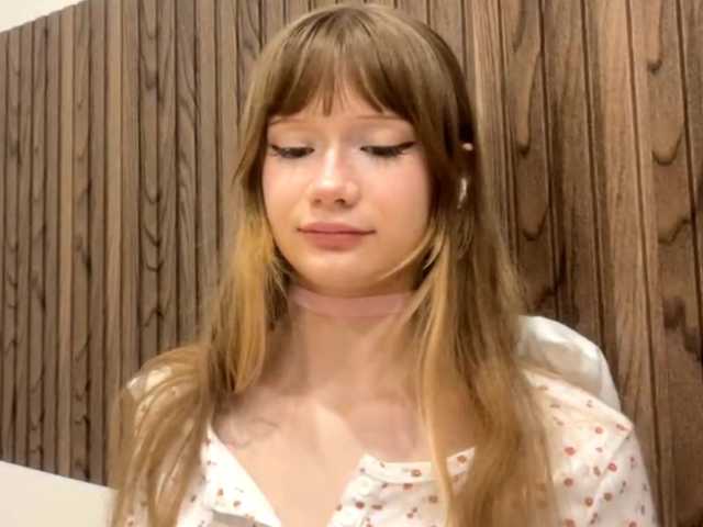 ClotildeBayley's BongaCams show and profile