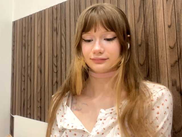 ClotildeBayley's BongaCams show and profile