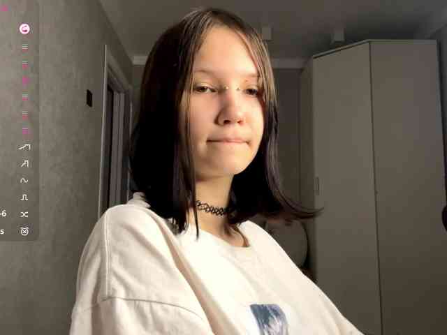 CaronCorti Live Webcam on BongaCams