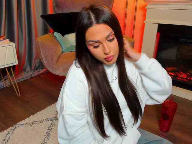 AvalonWest Live Webcam on BongaCams