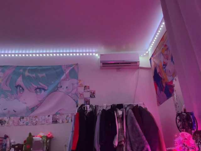 SavageAura's BongaCams show and profile