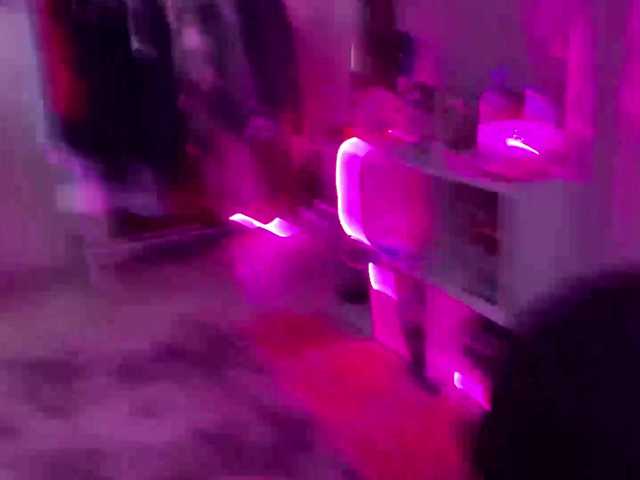 SavageAura's BongaCams show and profile