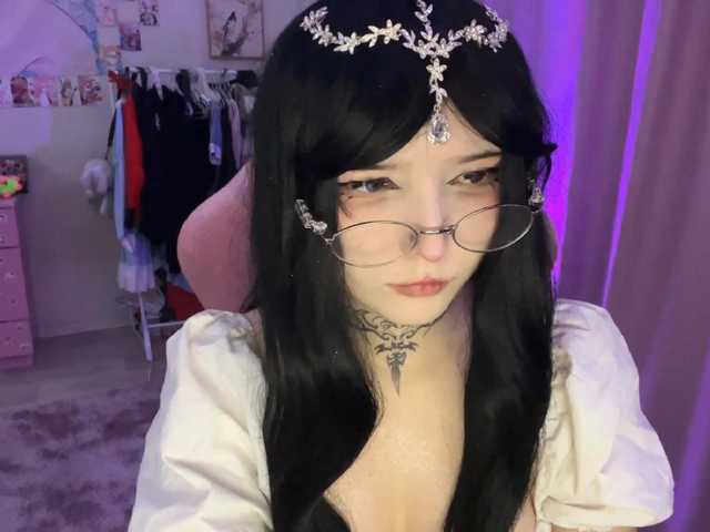 SavageAura's BongaCams show and profile