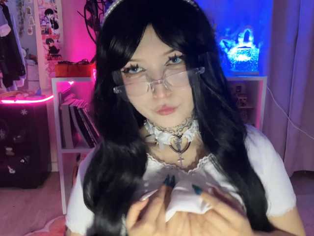 SavageAura's BongaCams show and profile