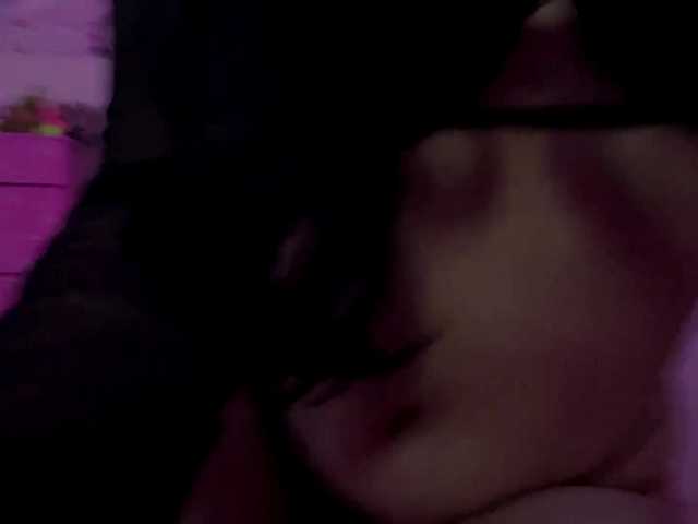 SavageAura's BongaCams show and profile