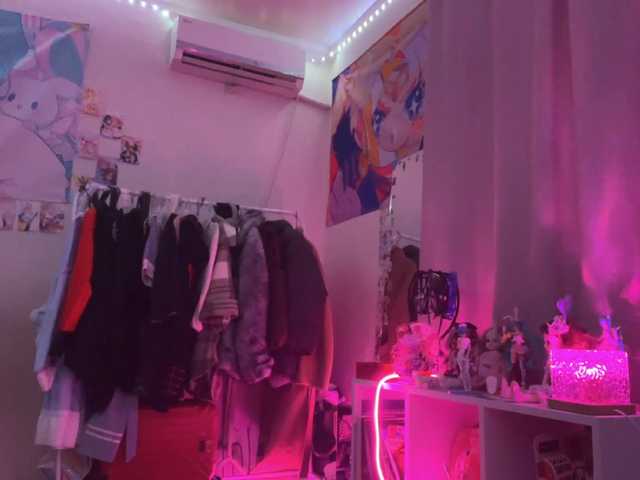 SavageAura's BongaCams show and profile