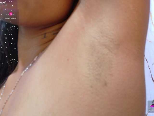 skinnyindiansluttt's BongaCams show and profile