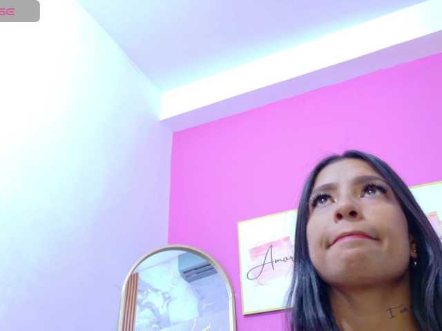 skinnyindiansluttt's BongaCams show and profile