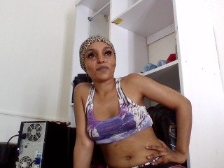 Sinfulpetite2's Live Webcam