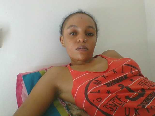 Sinfulpetite2's BongaCams show and profile