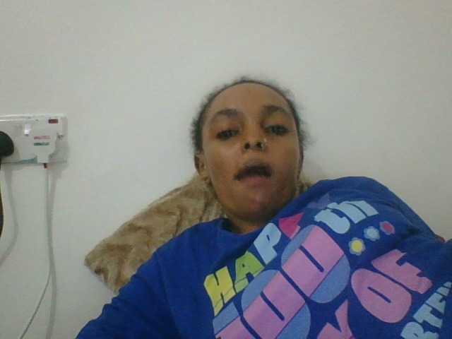 Sinfulpetite2's BongaCams show and profile