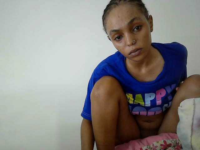 Sinfulpetite2's BongaCams show and profile