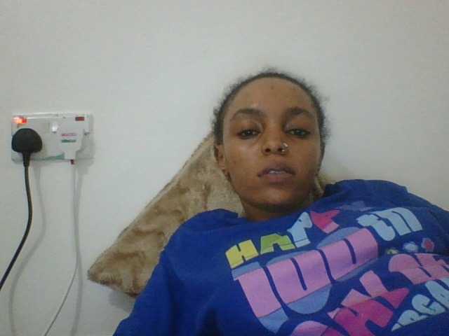 Sinfulpetite2's BongaCams show and profile