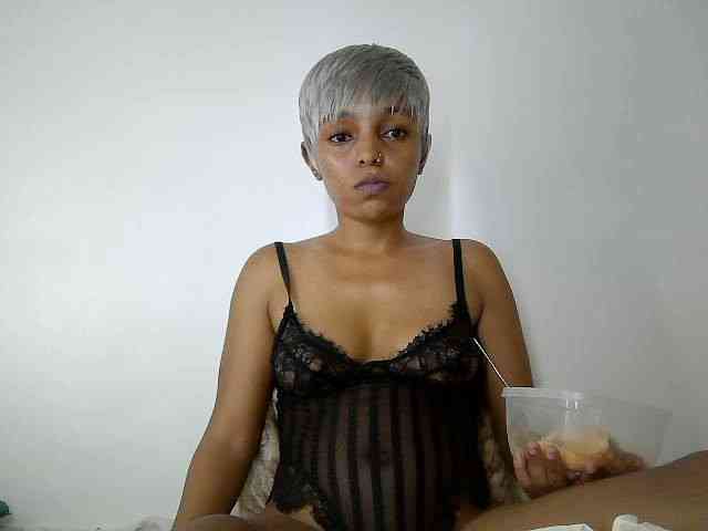 Sinfulpetite2 Sinfulpetite2