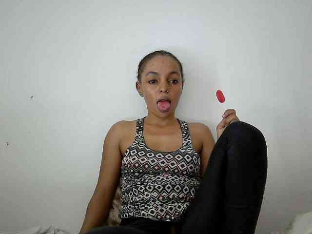 Sinfulpetite2 webcam