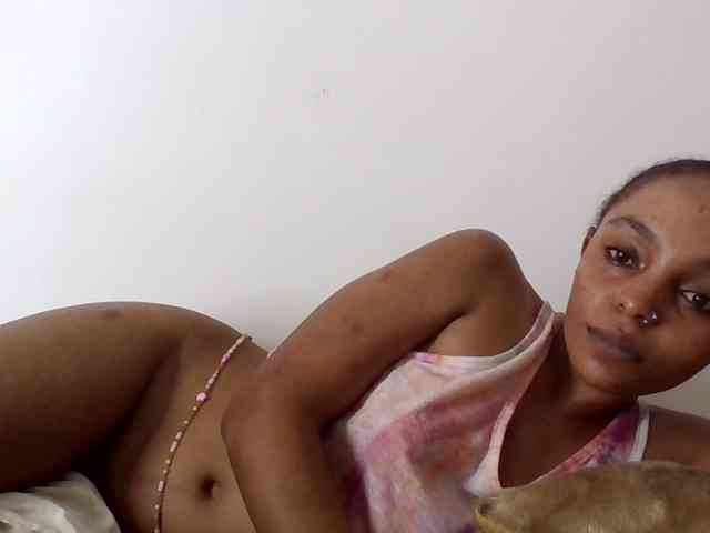 Sinfulpetite2 webcam