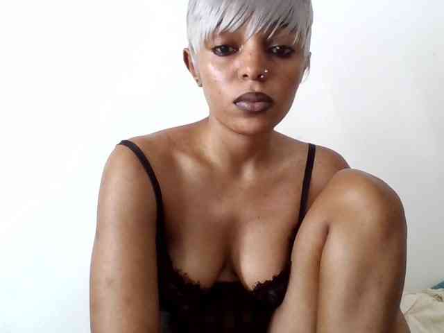 Sinfulpetite2 webcam