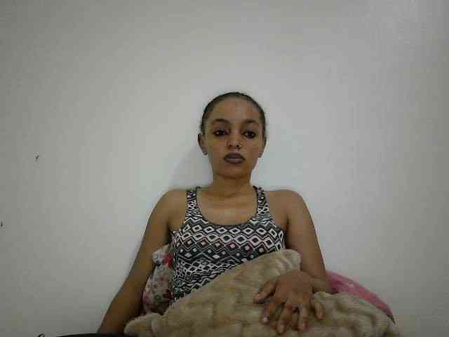 Sinfulpetite2 Sinfulpetite2