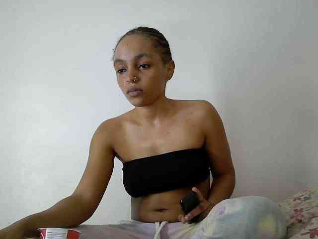 Sinfulpetite2 webcam