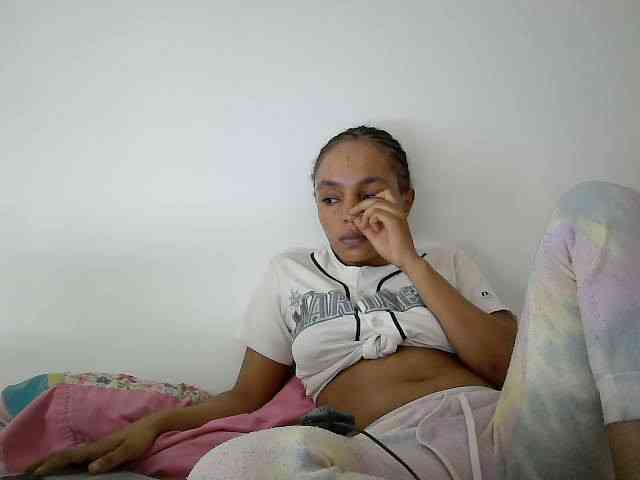 Sinfulpetite2 webcam