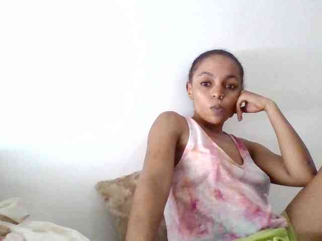 Sinfulpetite2 webcam