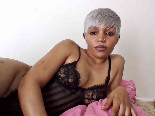 Sinfulpetite2 webcam