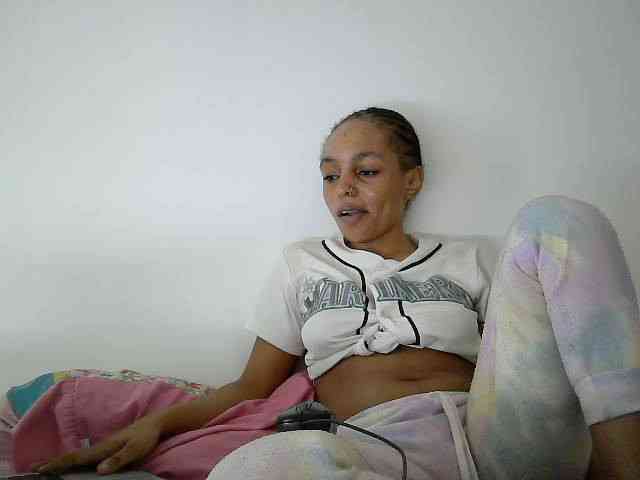 Sinfulpetite2 webcam