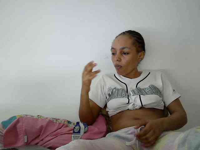 Sinfulpetite2 webcam