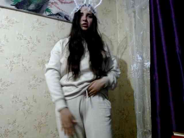 Bombshellnika webcam