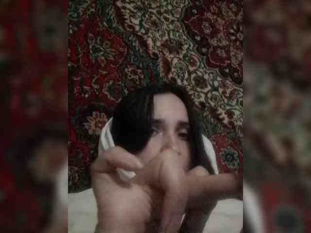 Bombshellnika webcam