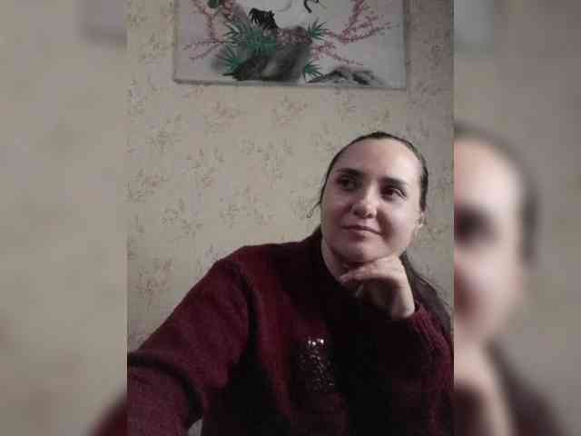 Bombshellnika webcam