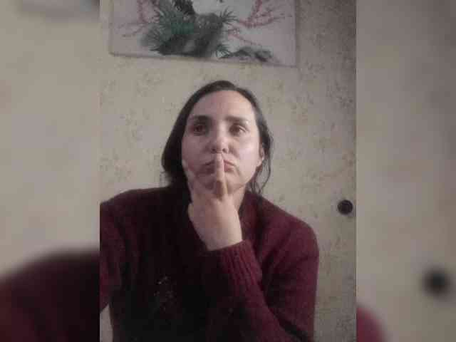 Bombshellnika webcam