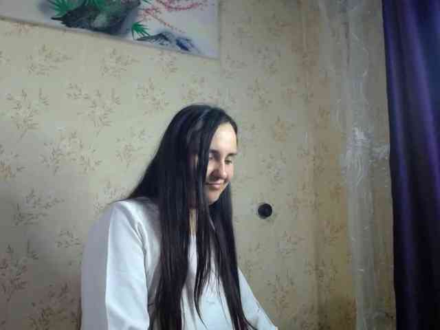 Bombshellnika webcam