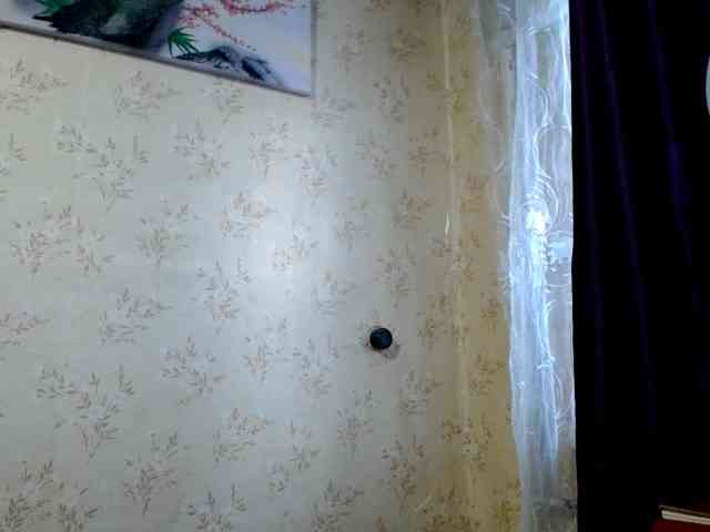 Bombshellnika webcam