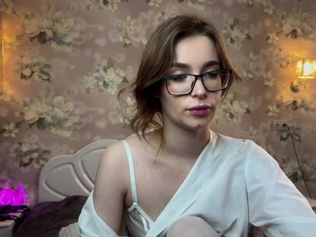 Your-Night-Fury's BongaCams show and profile