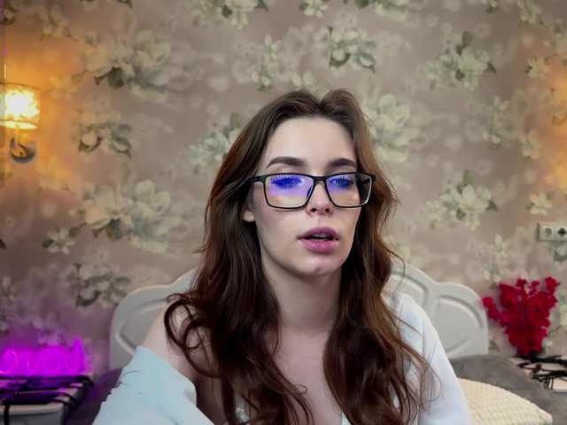 Your-Night-Fury's BongaCams show and profile