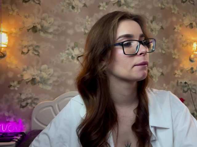 Your-Night-Fury's BongaCams show and profile