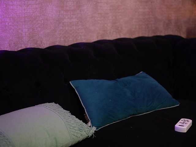 DaliaParis's BongaCams show and profile