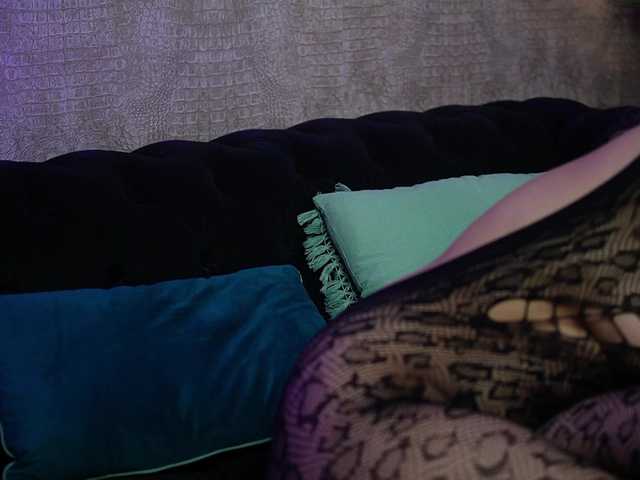 DaliaParis's BongaCams show and profile