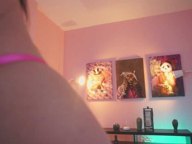 OlyviaDelight's BongaCams show and profile