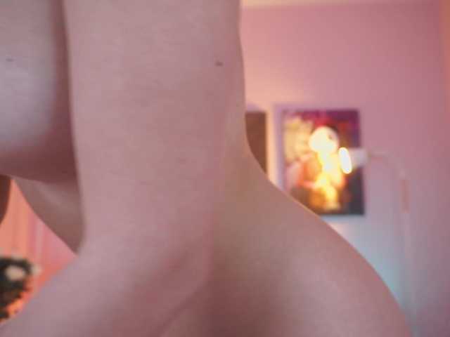 OlyviaDelight's BongaCams show and profile