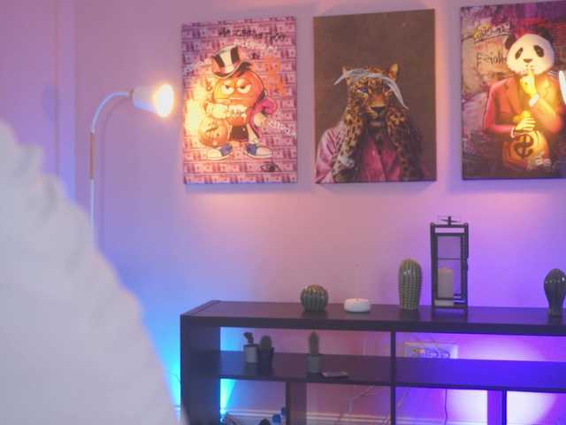 OlyviaDelight's BongaCams show and profile