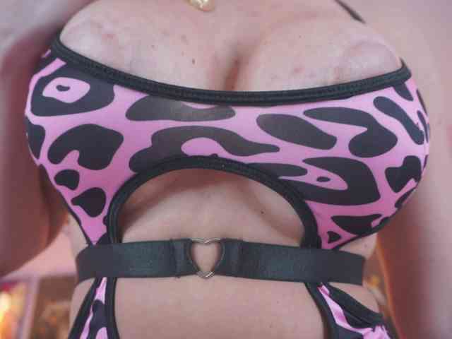 OlyviaDelight OlyviaDelight