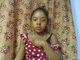 Elysa7's Live Webcam