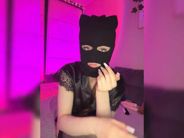 модель ExXXxstaZZZ