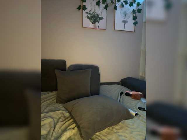 ExXXxstaZZZ's BongaCams show and profile