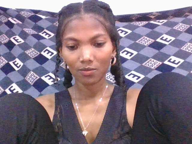 Lyah7a's BongaCams show and profile