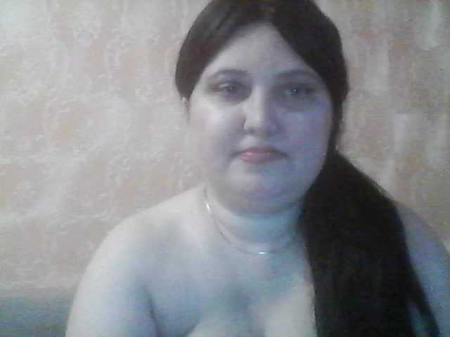 Irina-5a's BongaCams show and profile